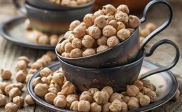 A nourishing and tasty storehouse of vitamins: chickpeas, the secrets of their use in cooking, cosmetology and folk medicine