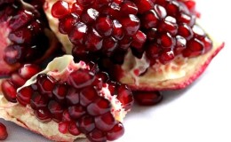 Useful properties of pomegranate peels and ways to use them