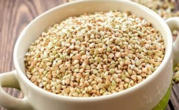 Scegliere il grano giusto: quale grano saraceno è migliore, scuro o chiaro, a quali criteri prestare attenzione