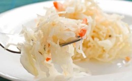 Resipi sauerkraut ala desa yang diuji masa terbaik