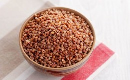 Is raw buckwheat healthy and can it be eaten in this form?