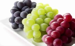 Como congelar corretamente as uvas para o inverno no freezer e é possível fazer isso?