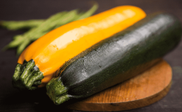 Una selezione dei 20 modi più deliziosi per mettere in salamoia le zucchine in barattolo per l'inverno