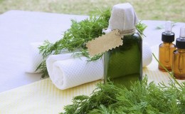 Impariamo come fare l'olio all'aneto in casa: istruzioni per la preparazione e regole per l'utilizzo dell'olio all'aneto