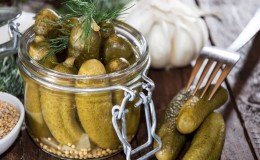 How to properly prepare pickled cucumbers without sterilization for the winter