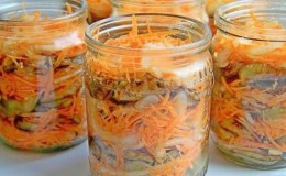 Cómo preparar deliciosas berenjenas en escabeche sin esterilizar para el invierno.