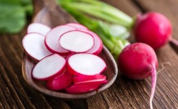 What is good about the Cherriet radish hybrid and why is it worth growing?