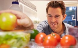 Récolte fraîche pendant longtemps : pourquoi les tomates ne peuvent pas être conservées au réfrigérateur et quel est le meilleur endroit pour le faire