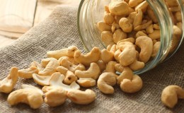 Cashew nuts - benefits and harm for women