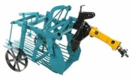 Model de excavator de cartofi KKM 1 pentru tractor cu mers pe jos