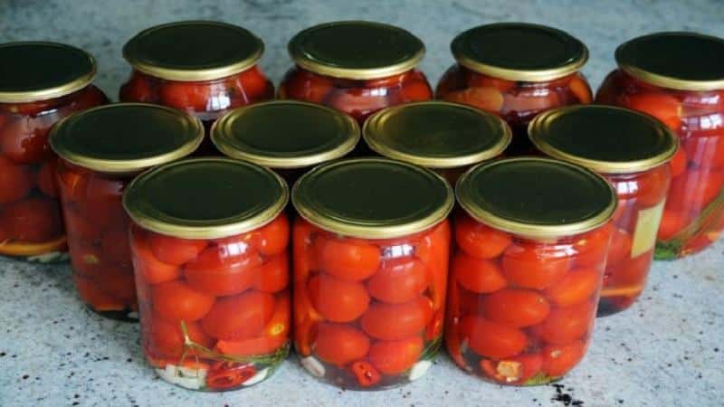 Top 15 des recettes de tomates en conserve les plus délicieuses : comment mariner des tomates en bocaux pour l'hiver