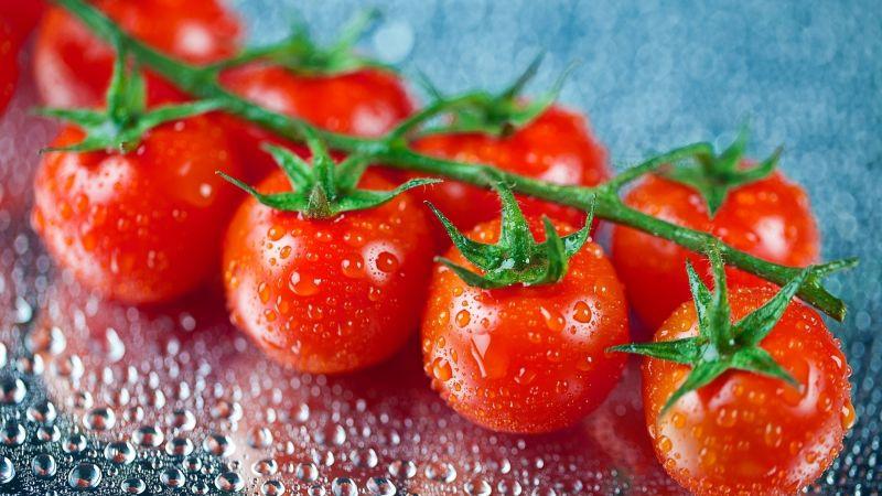 What are the benefits of cherry tomatoes for the body?