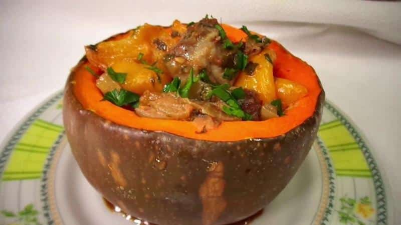 Cómo cocinar adecuadamente la calabaza al horno: los beneficios y daños del plato.