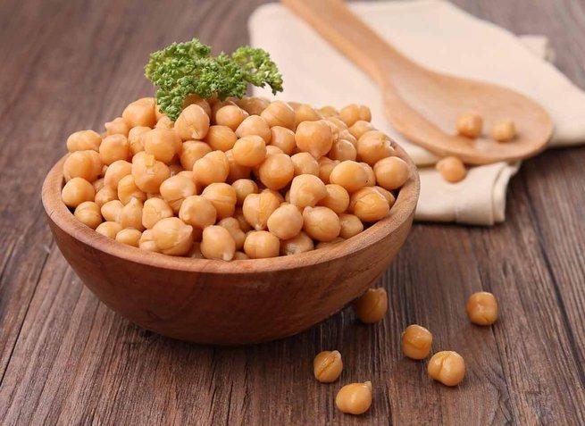 Ano ang pagkakaiba ng chickpeas at peas? - harapin natin ang mga beans na ito