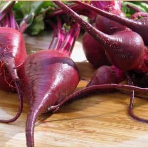 Quickly and easily get rid of a cough using beets: the best recipes and reviews about them