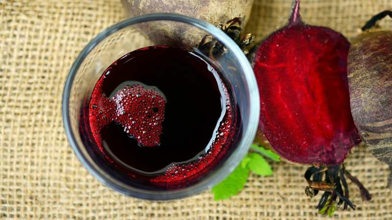 How beet juice is useful for oncology and how to prepare and take it correctly