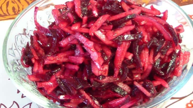 Paano maayos na gamitin ang mga beets para sa pancreatitis ng pancreas