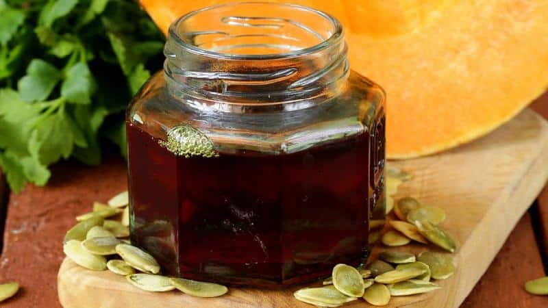 Natural ingredients for men's health: how to take pumpkin oil for prostatitis and how it will help