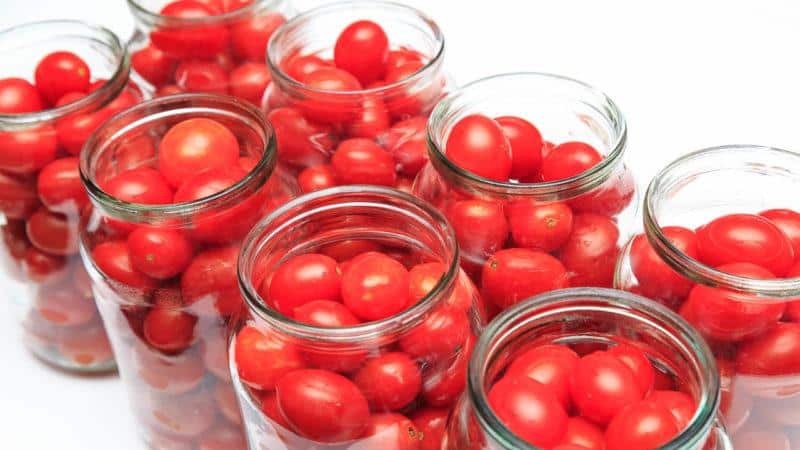 The most delicious recipes for canned cherry tomatoes: the best winter preparations from miniature tomatoes