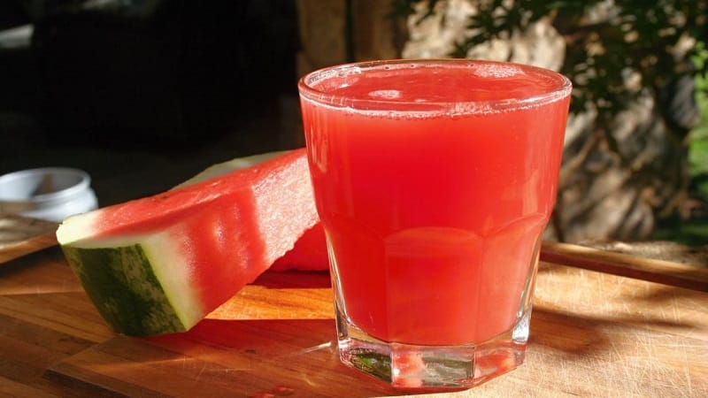 Die Vorteile von Wassermelonensaft und wie man ihn zu Hause richtig zubereitet