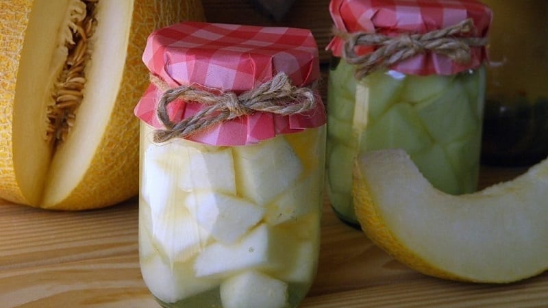 How to cook pickled melon: the best recipes for exotic snacks