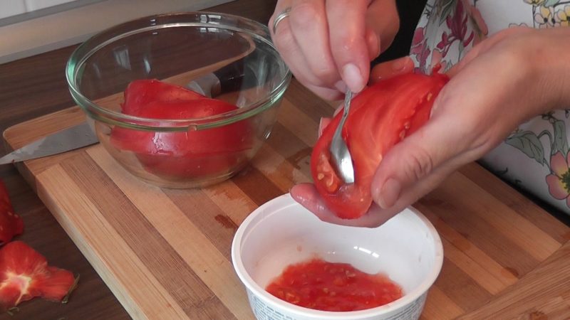 Hoe je tomatenzaden thuis kunt bereiden en er een winteroogst van kunt krijgen - advies van ervaren tuiniers