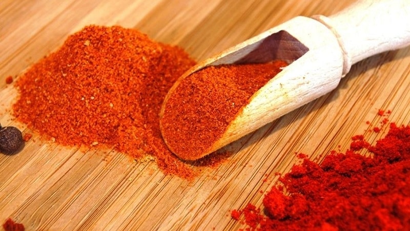 Punainen paprika ja paprika: miten ne eroavat?