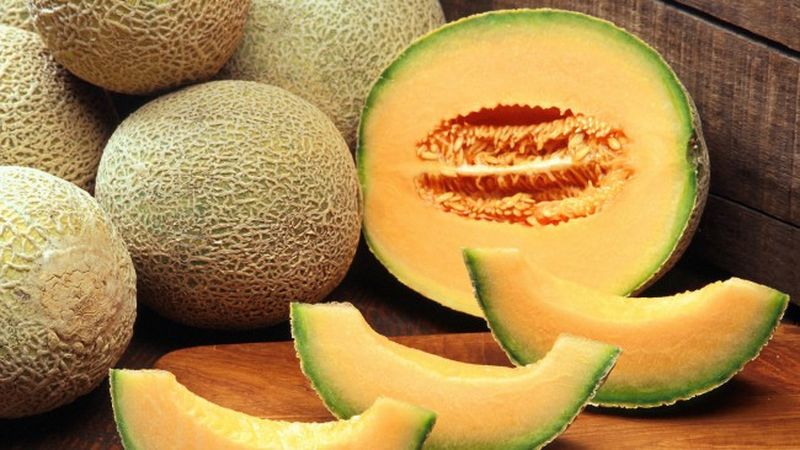 Er det mulig å spise melon på tom mage: fordeler, skader og kontraindikasjoner