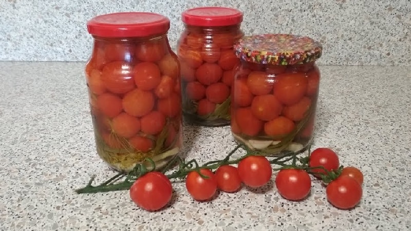 Preparació de tomàquets cherry per a l'hivern: les receptes conservades més delicioses i recomanacions per a la seva preparació