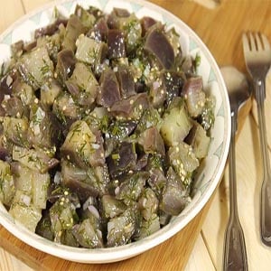 Pagluluto ng mga talong tulad ng mga kabute para sa taglamig: mga recipe na tiyak na hihilingin ng mga bisita