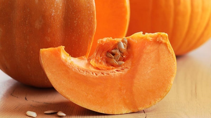 The benefits and harms of raw pumpkin: using a fresh vegetable with maximum effect