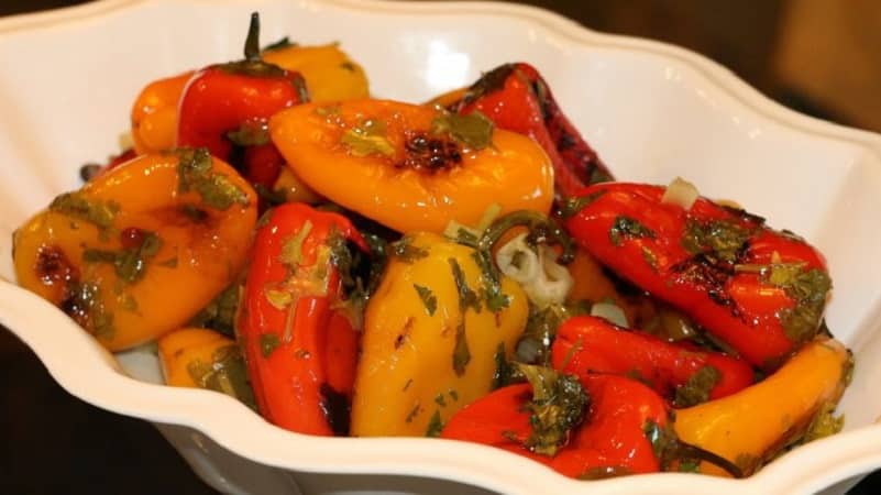 Hvor og hvordan lagre paprika for vinteren: fersk, frossen, tørket, tørket og hermetisert