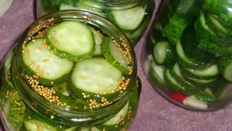 How to prepare fragrant and crispy cucumbers with mustard for the winter