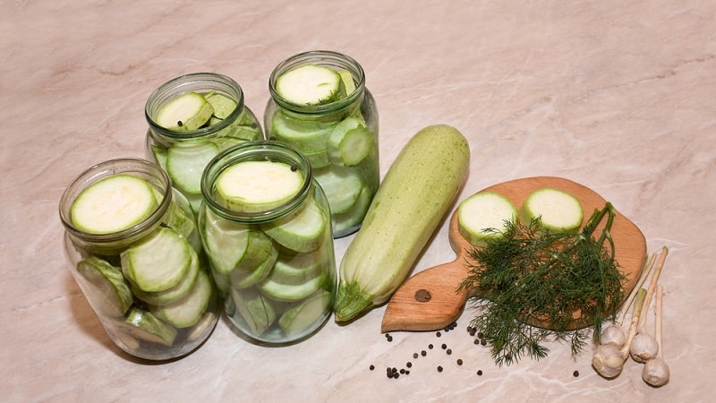 Eine Auswahl der besten Rezepte für Zucchini aus der Dose: Kochen Sie köstlich und überraschen Sie Ihre Gäste