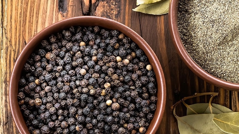 Nutzen und Schaden von schwarzem Pfeffer sowie Methoden seiner Verwendung in der Küche, Kosmetik und traditionellen Medizin