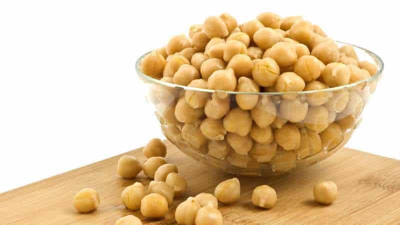 A nourishing and tasty storehouse of vitamins: chickpeas, the secrets of their use in cooking, cosmetology and folk medicine