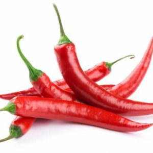 Škody a přínosy chilli papriček pro tělo, normy jejich použití