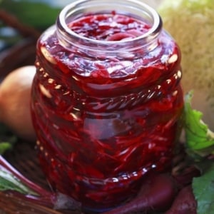 The best recipes for pickled beets for the winter in jars: how to make preparations simply and tasty