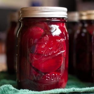 The best recipes for pickled beets for the winter in jars: how to make preparations simply and tasty