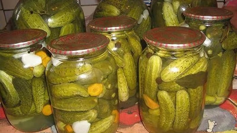 Varför pickles blir mjuka i en burk och hur man förhindrar det