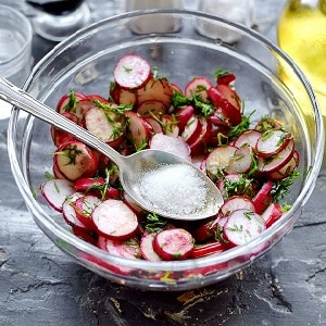 Top 8 best pickled radish recipes for the winter