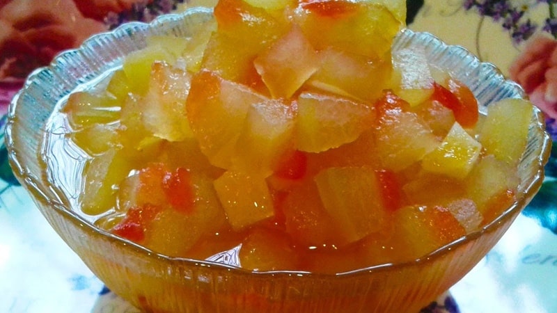 Simple at masarap na mga recipe para sa paggawa ng watermelon marmalade sa bahay