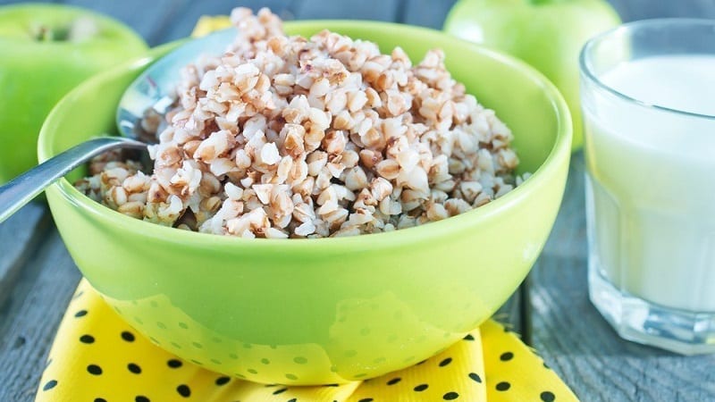 ¿Qué es mejor para bajar de peso: arroz o trigo sarraceno: compare calorías, beneficios y reseñas de quienes pierden peso?