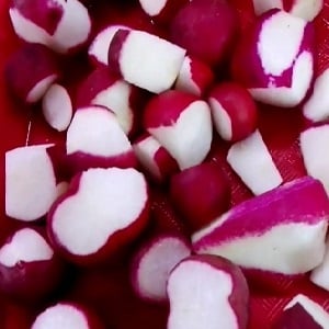 We prepare radishes for the winter by freezing and other methods.