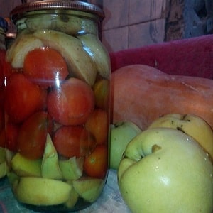 Hoe heerlijke ingemaakte tomaten voor de winter te koken: een selectie van de beste recepten van ervaren huisvrouwen