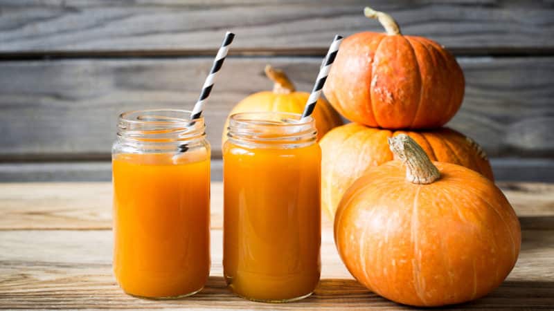 The most delicious and healthy recipes for preparing pumpkin juice in a juicer for the winter