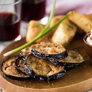 Est-il possible ou non de manger des aubergines pour le diabète de type 2 : avantages et inconvénients, recettes