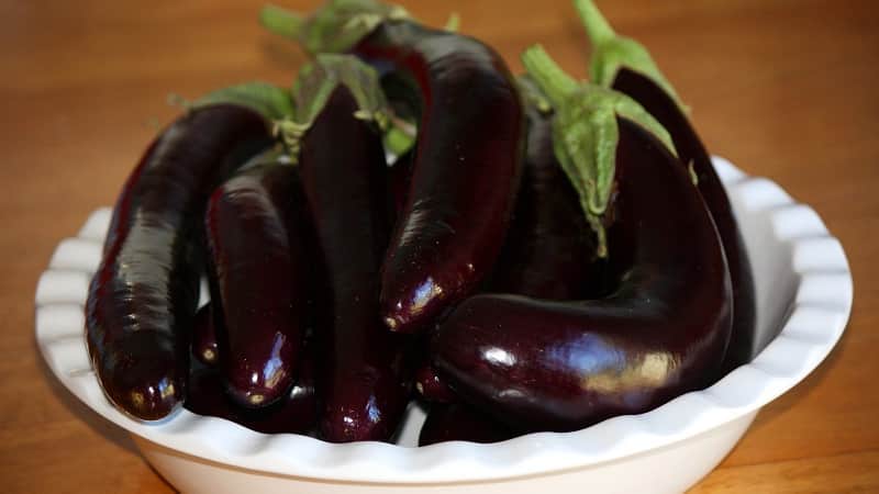 Hoe aubergines thuis op de juiste manier te bewaren tot de winter