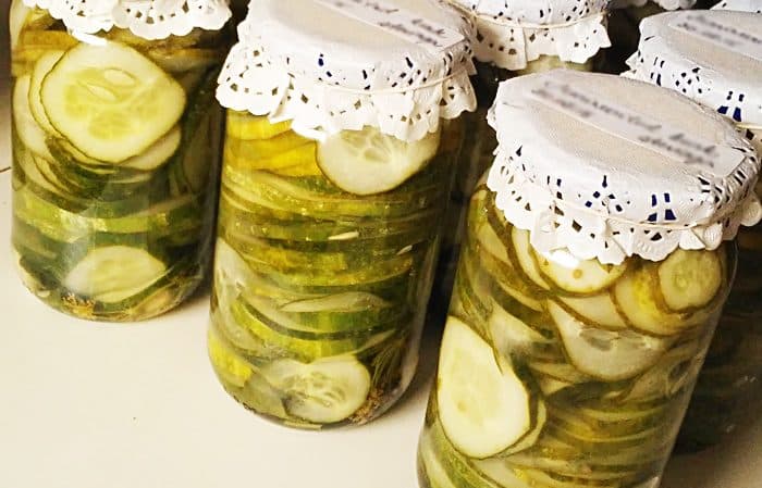 Una selección de las mejores recetas para preparar rodajas de pepino para el invierno.