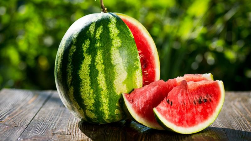 Razões pelas quais a melancia é amarga e é possível comer essa fruta?